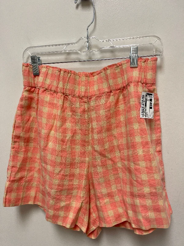 women's hot shortsShorts By Lou And Grey  Size: S