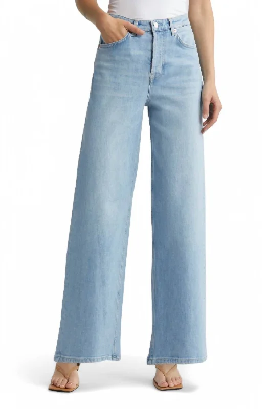 women's denim jeans for a chic appearancewomen's denim jeans for a chic appearanceThe Getty High Rise Wide Leg Jean In Blue Mist