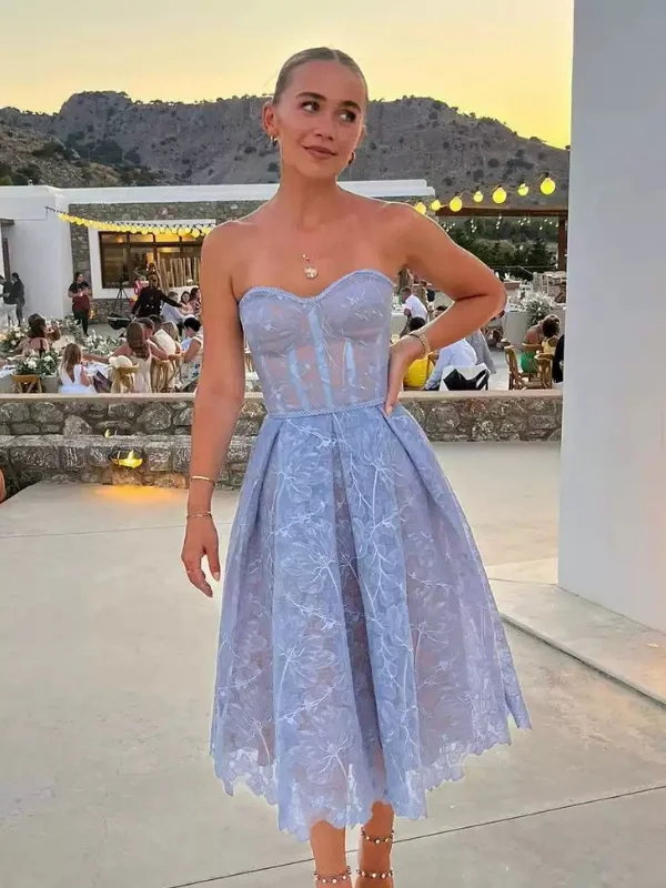 semi-formal party dressesSweetheart Neck Blue/White Lace Tea Length Prom Dresses, Strapless Blue/White Homecoming Dresses, Blue/White Lace Formal Graduation Evening Dresses SP2737