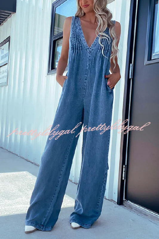 women's jumpsuits with rufflesSolid Color Sexy V-neck Open Back Pleated Loose Denim Jumpsuit