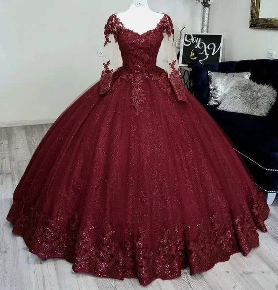 prom dresses with built-in petticoatsBurgundy Ball Gown Prom Dresses 2023 Prom Gowns    S1800