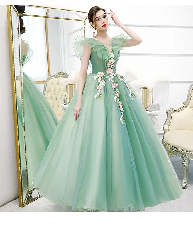 two-piece prom dressesStunning Off The Shoulder Ball Gown Quinceanera Dresses Tulle 3D Flowers Prom Dresses